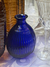Load image into Gallery viewer, Vase - Blue Bulb