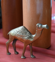 Load image into Gallery viewer, Brass - Camel