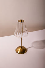 Load image into Gallery viewer, Lamp - Scalloped