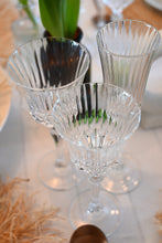 Load image into Gallery viewer, Glassware - Windsor Red Wine (Real Crystal)